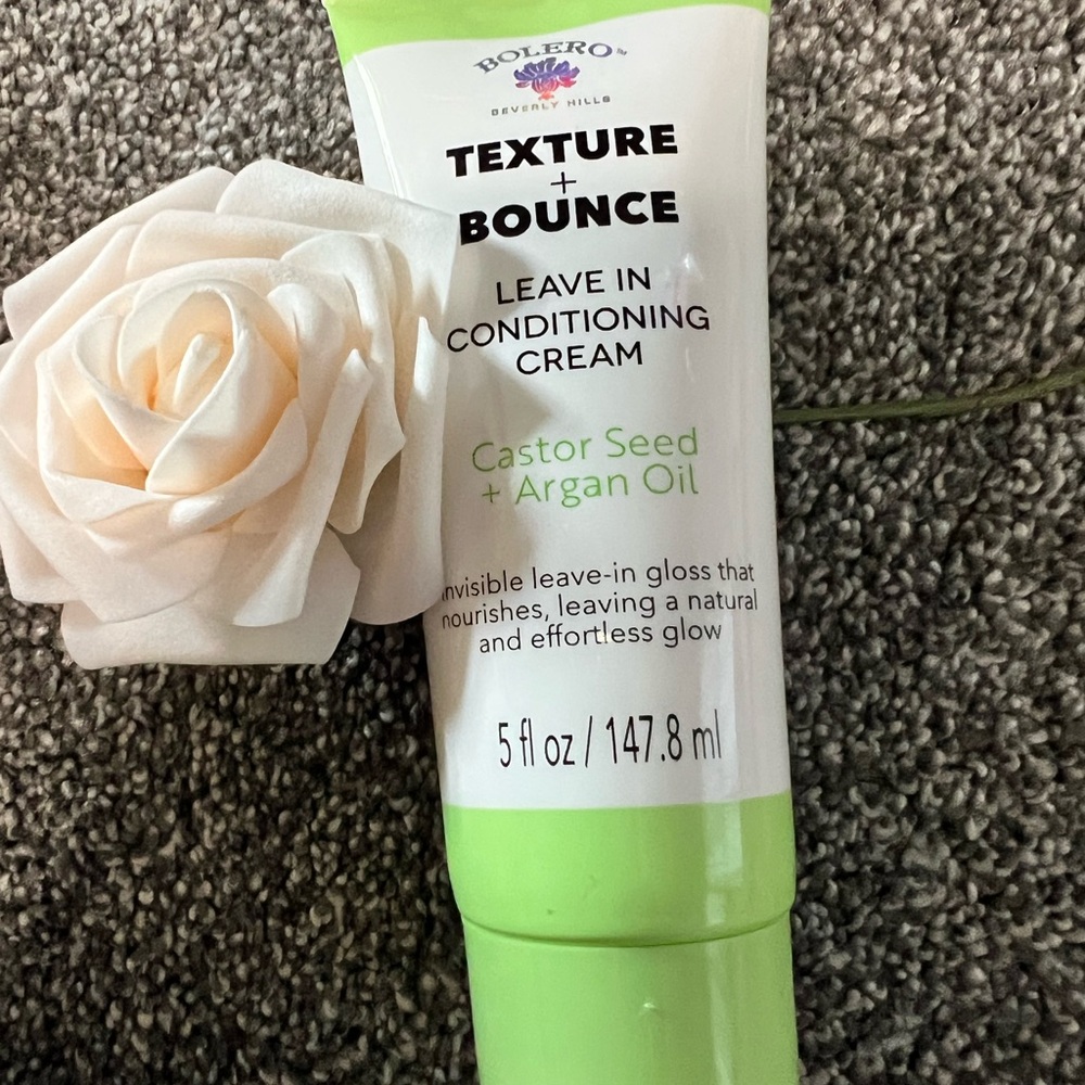 Sugar Texture + Bounce Leave-In Conditioning Cream - Green and White